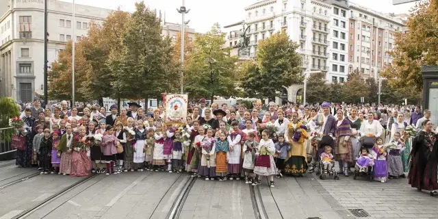 CORAZONISTAS MONCAYO – OFRENDA DE FLORES